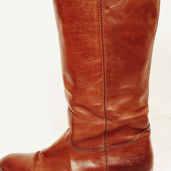 GORGEOUS FRYE Melissa Lug Leather Riding Boot, size 9.5 EXTENDED CALF - Picture 3 of 7